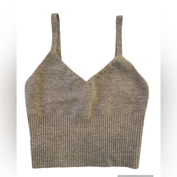 Alice + Olivia Tops - Alice + Olivia classics crop top sleeveless sweater gray size medium